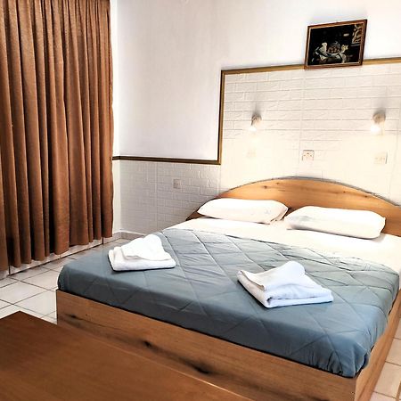 Eleni Apartments Sant George Beach Agios Georgios  Exteriér fotografie